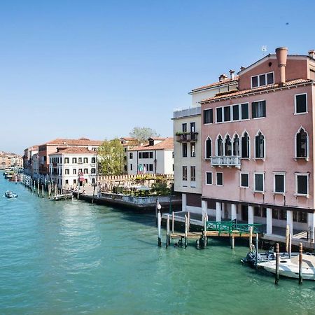 Palazzetto Foscari Bed and Breakfast Venedig Exteriör bild